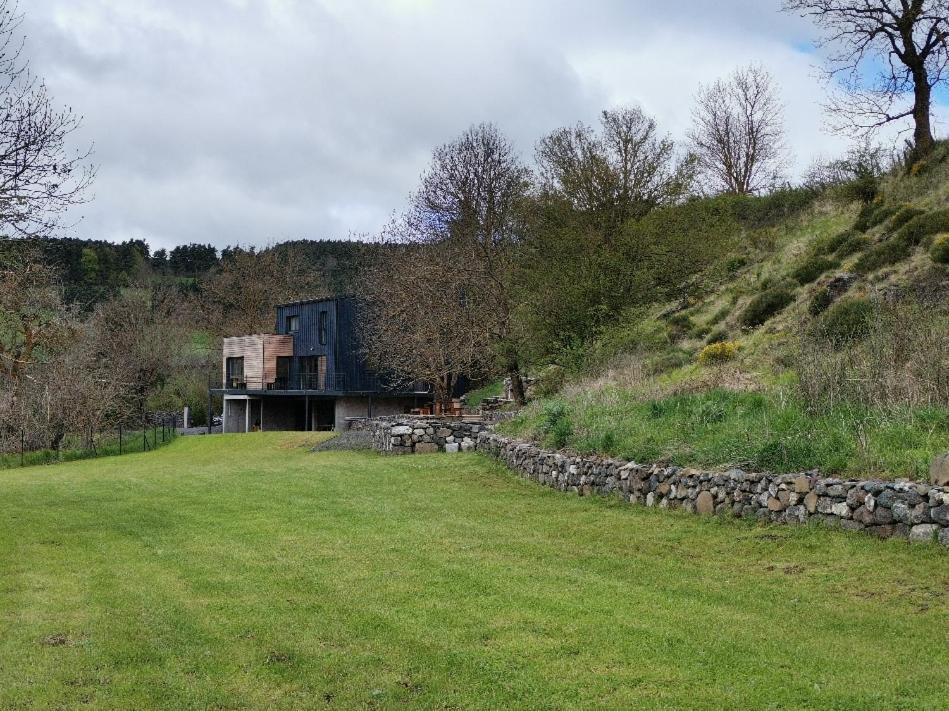 Maison D'Architecte En Pleine Nature Arlempdes Zewnętrze zdjęcie