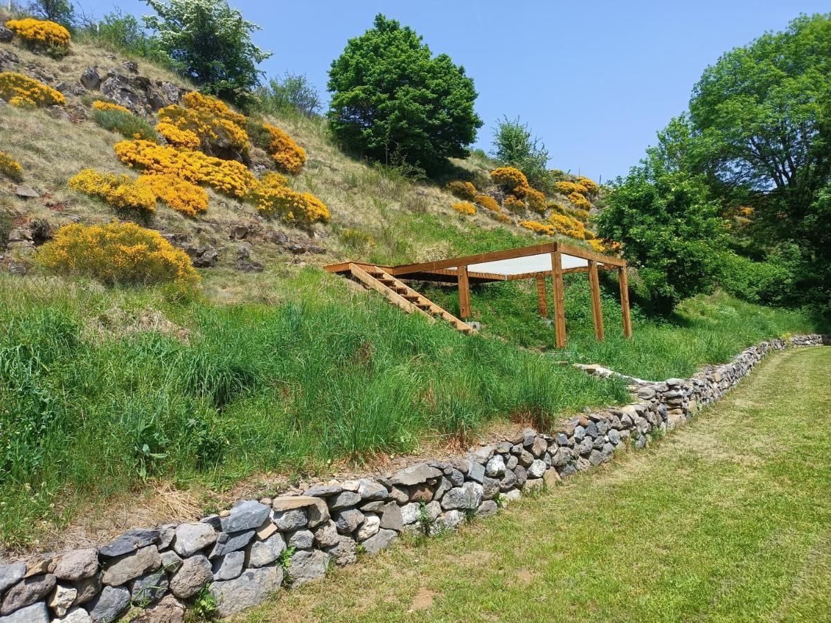 Maison D'Architecte En Pleine Nature Arlempdes Zewnętrze zdjęcie